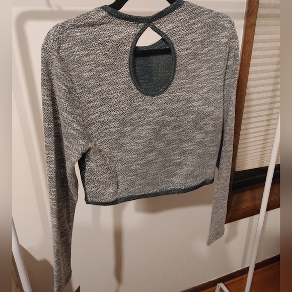 NWT Michigan State University Spartan Terry Crop Top - Picture 6 of 6